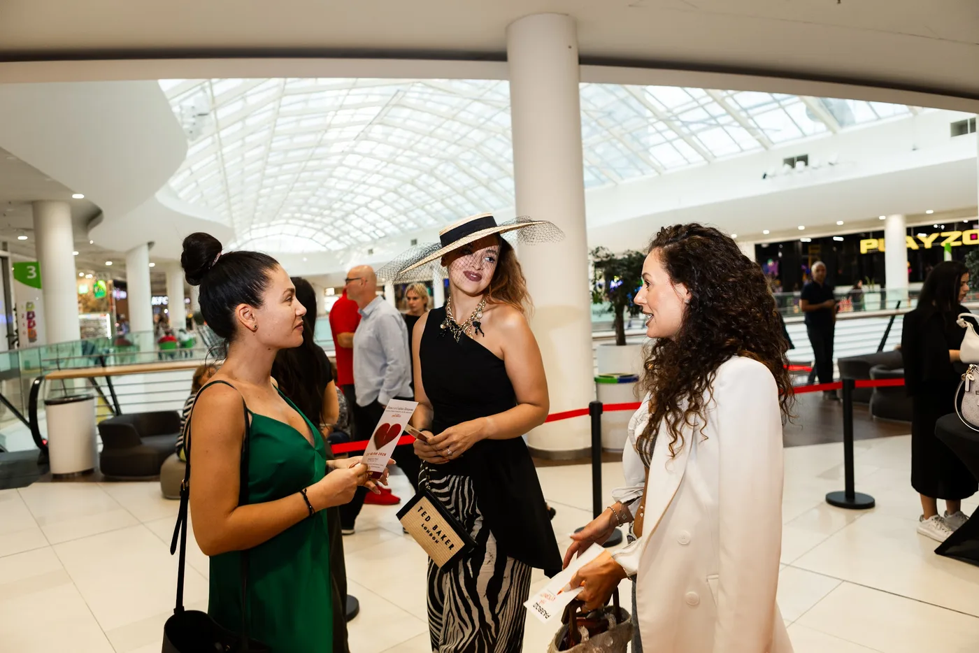 A conversation with the media in the cinema foyer — Divorce on Credit gala premiere, July 23, 2026.